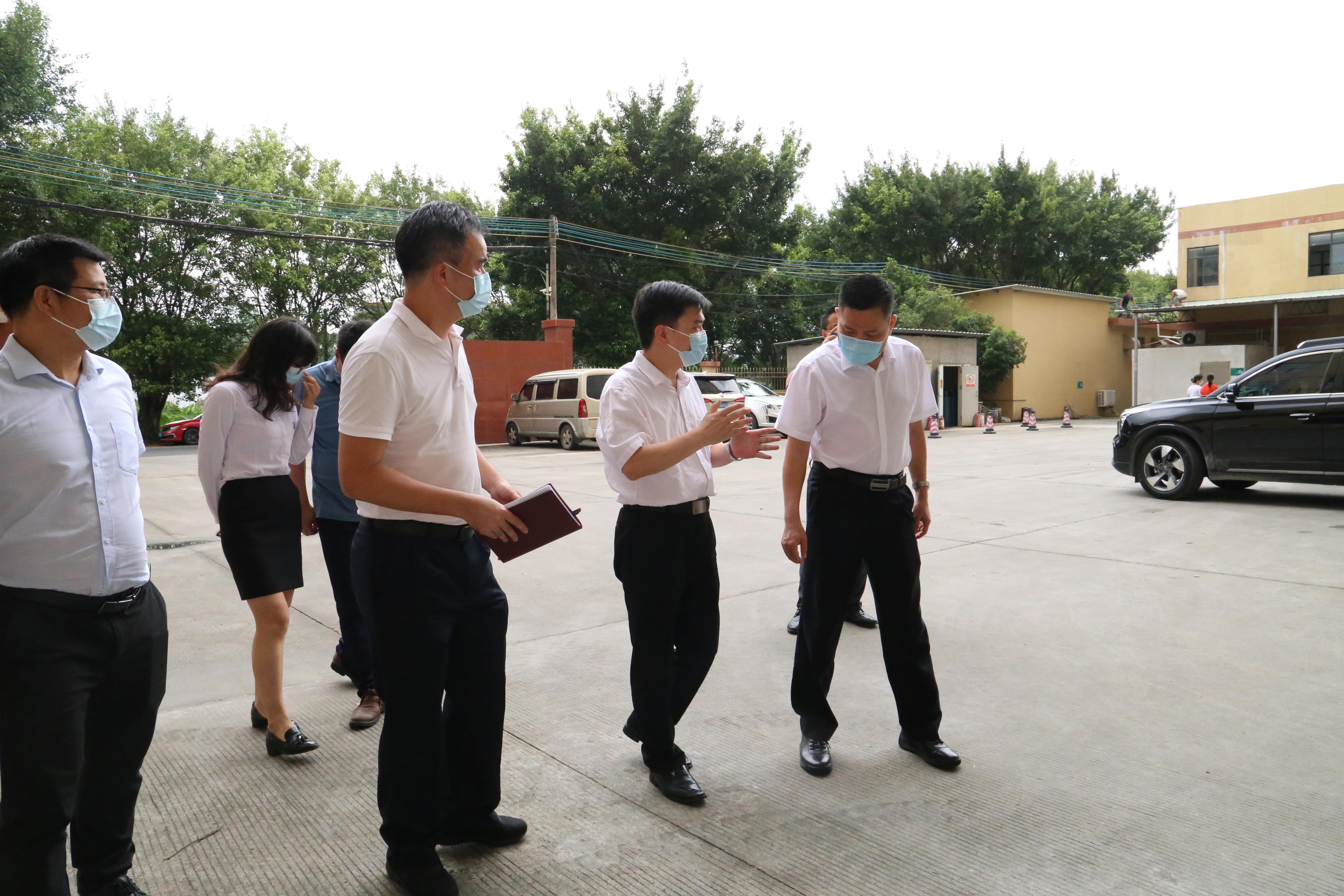 保民生，保就业，保市场主体 | 白云区委副书记邱之仲同志莅临东升国际
医药调研指导